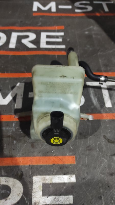 Бачок главного тормозного цилиндра, 340 рублей, Красноярск