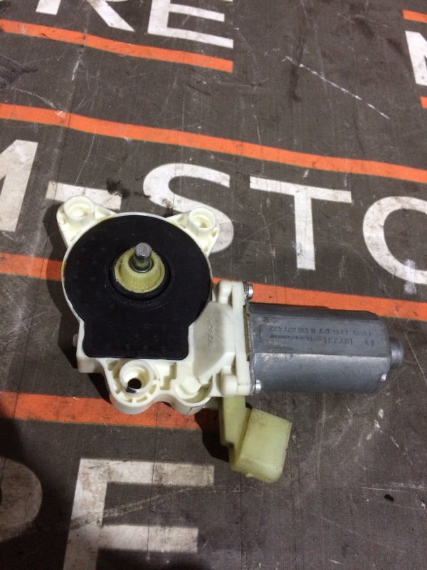 мотор стеклоподъемника, 980 рублей, Красноярск