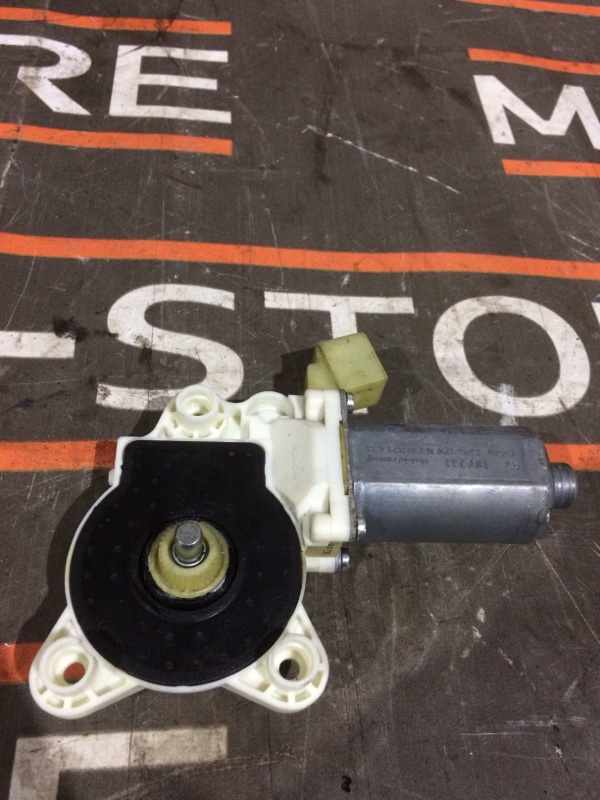 мотор стеклоподъемника, 980 рублей, Красноярск