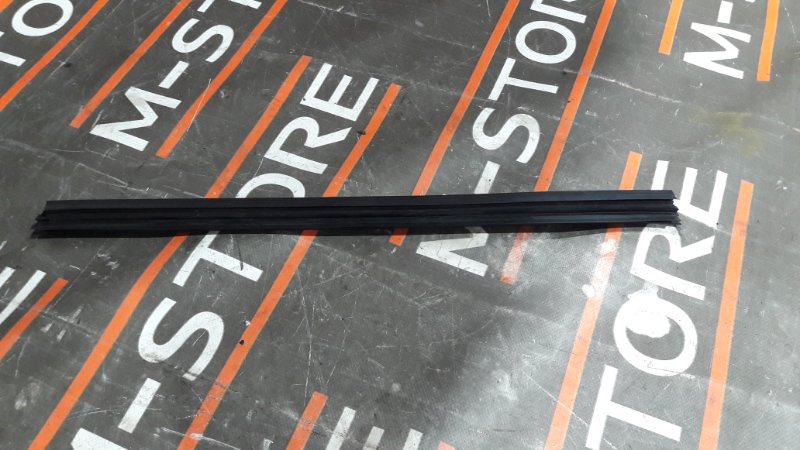 уплотнитель стекла двери, 340 рублей, Красноярск