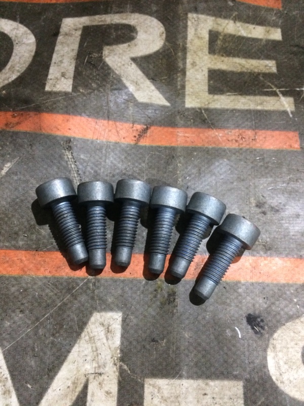 болты и гайки, 810 рублей, Красноярск