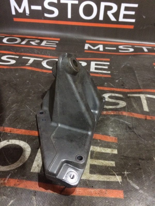 Кронштейн подушки двигателя, 930 рублей, Красноярск