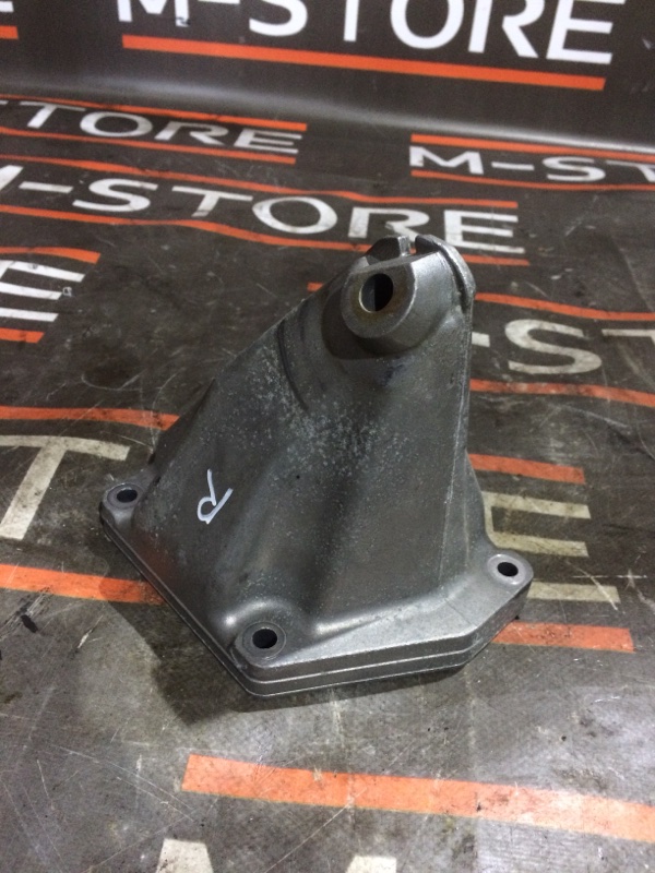 Кронштейн подушки двигателя, 930 рублей, Красноярск