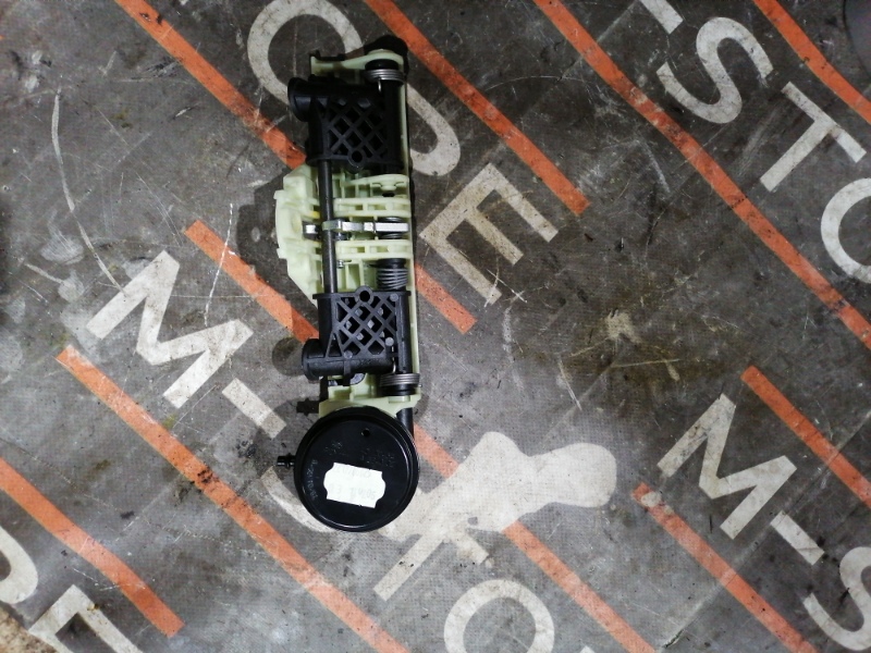 механизм складывания подголовника, 450 рублей, Красноярск