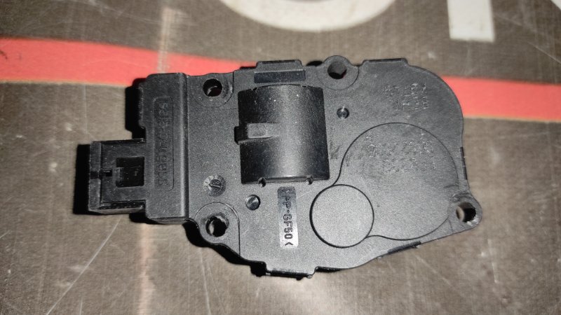 привод заслонки отопителя, 300 рублей, Красноярск