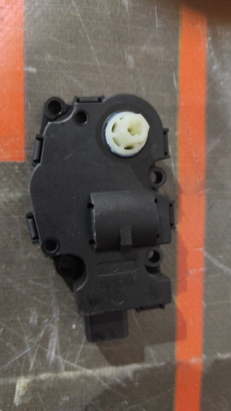 привод заслонки отопителя, 300 рублей, Красноярск