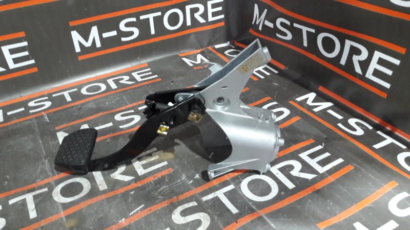 педаль тормоза, 480 рублей, Красноярск