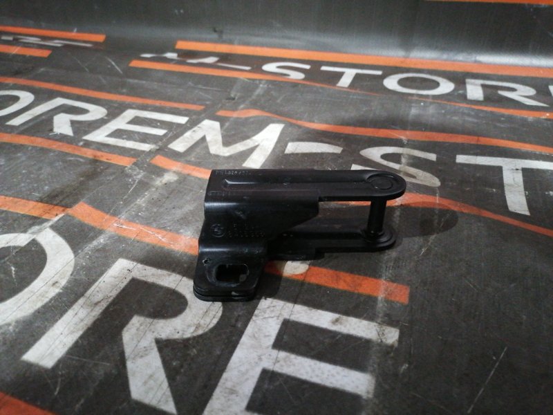 петля замка багажника, 260 рублей, Красноярск