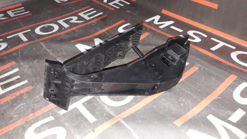 педаль газа, 500 рублей, Красноярск