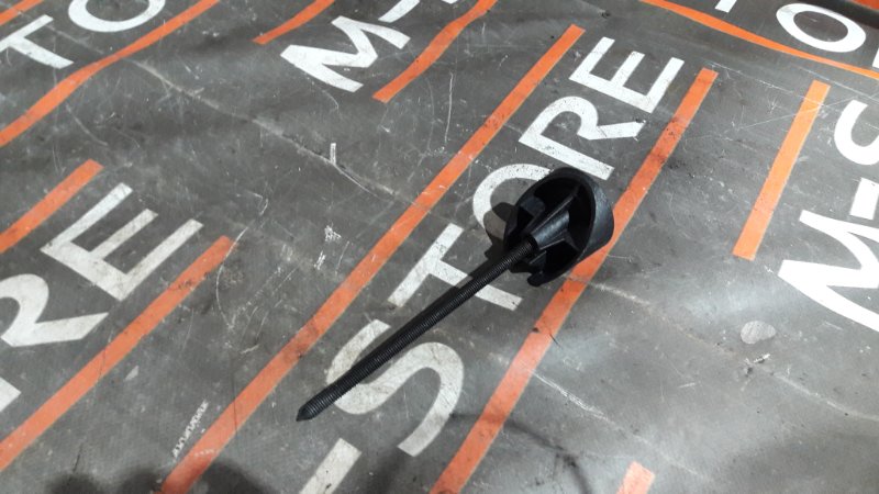 болт крепления запасного колеса, 300 рублей, Красноярск