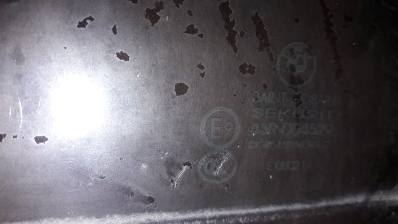 Стекло боковое, 860 рублей, Красноярск