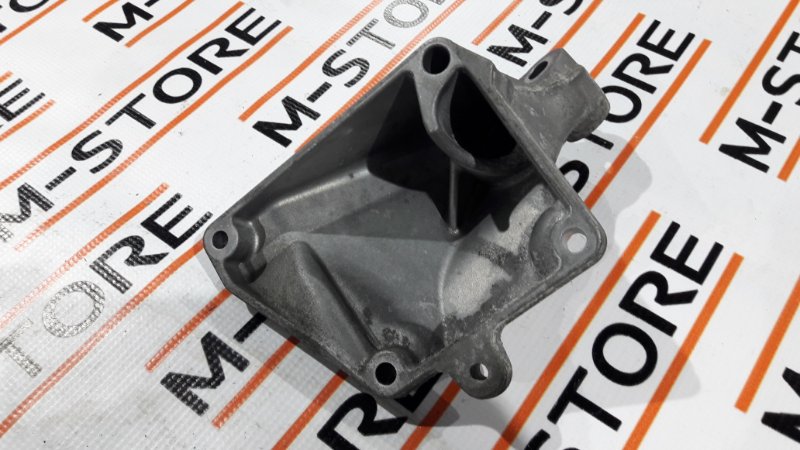 Кронштейн подушки двигателя, 930 рублей, Красноярск