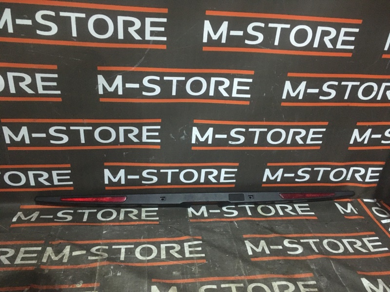 Накладка двери багажника, 480 рублей, Красноярск