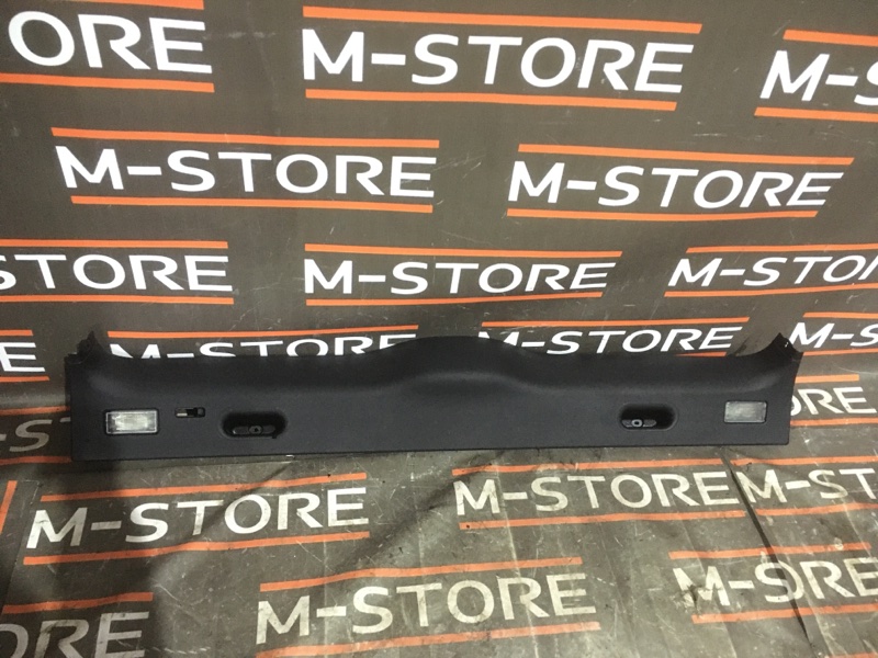 обшивка двери багажника, 670 рублей, Красноярск