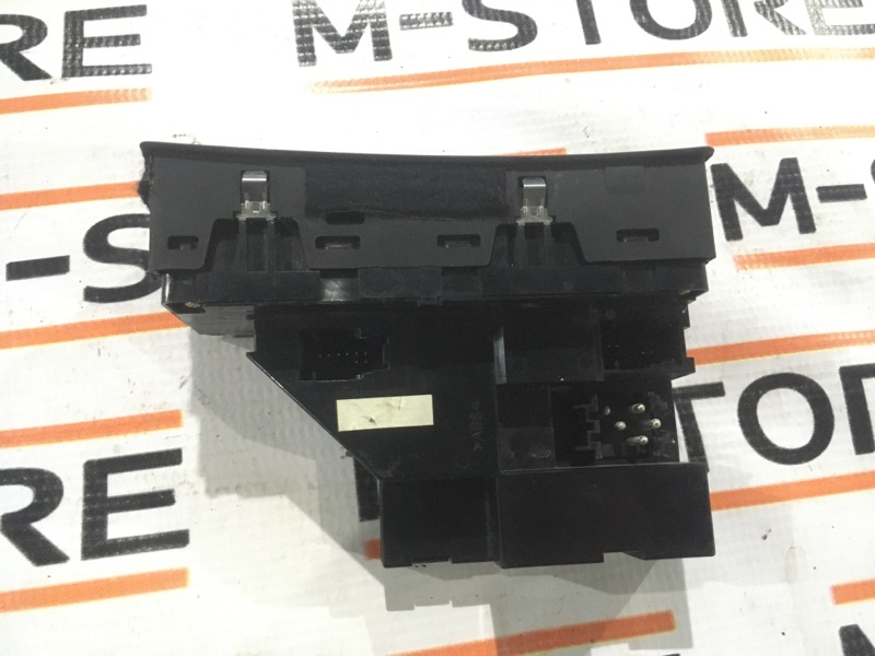 кнопка стеклоподъемника, 300 рублей, Красноярск