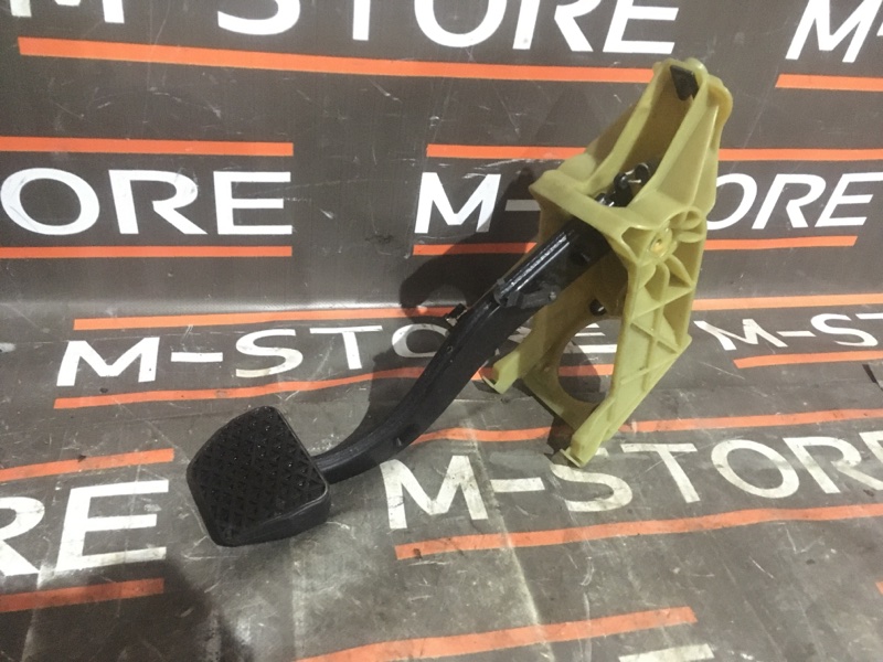 педаль тормоза, 350 рублей, Красноярск