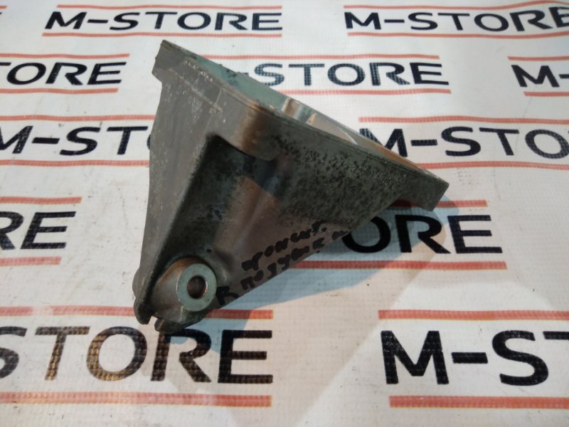 Кронштейн подушки двигателя, 630 рублей, Красноярск