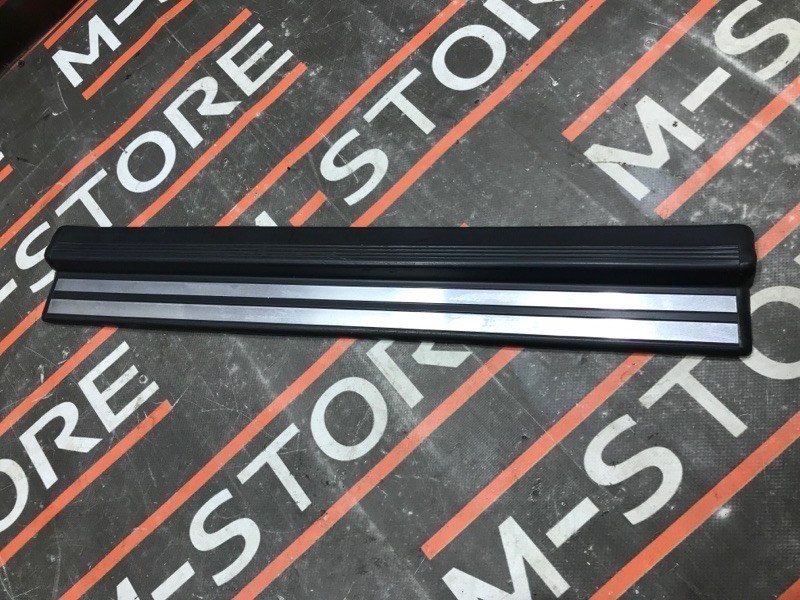 Накладка на порог салона, 480 рублей, Красноярск