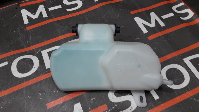 Бачок омывателя фар, 300 рублей, Красноярск