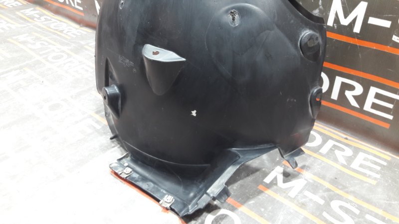 подкрылок, 600 рублей, Красноярск