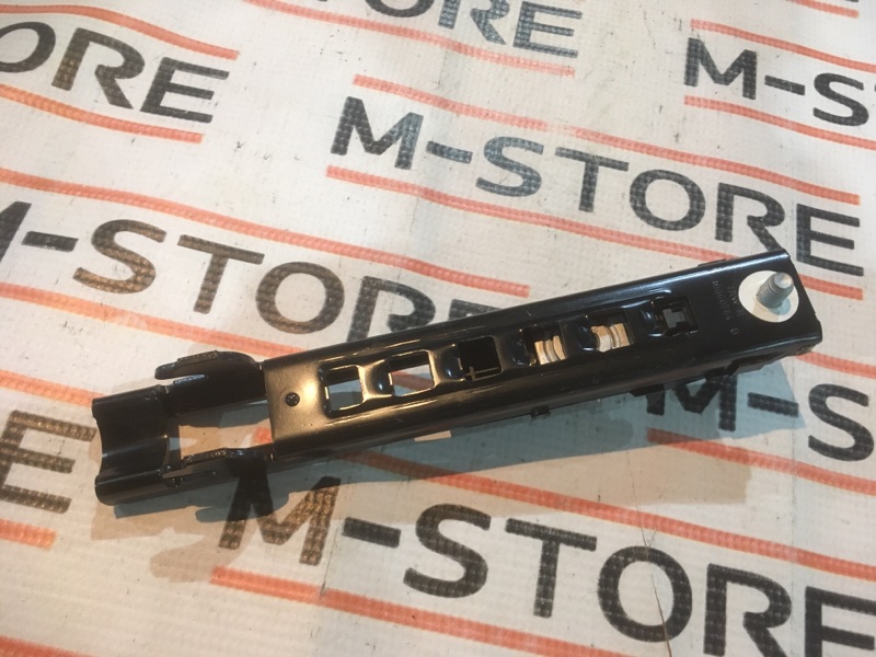 Механизм регулировки ремня безопасности, 450 рублей, Красноярск