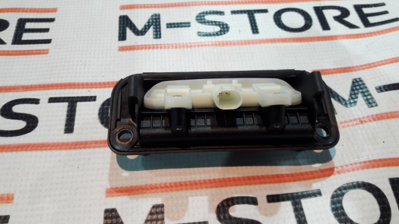 ручка багажника, 500 рублей, Красноярск