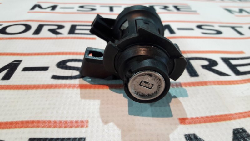 личинка замка багажника, 670 рублей, Красноярск