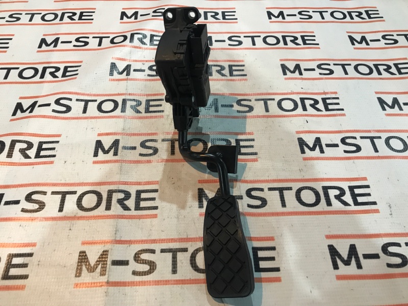 педаль газа, 450 рублей, Красноярск