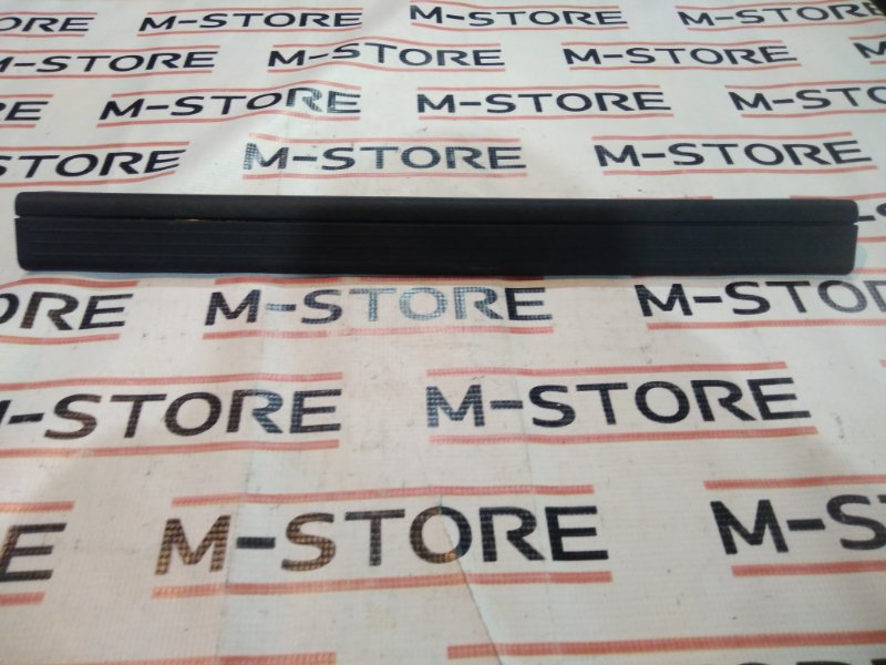 Накладка на порог салона, 300 рублей, Красноярск