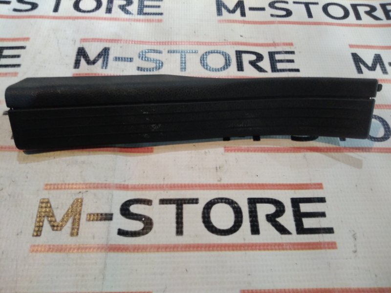 Накладка на порог салона, 350 рублей, Красноярск