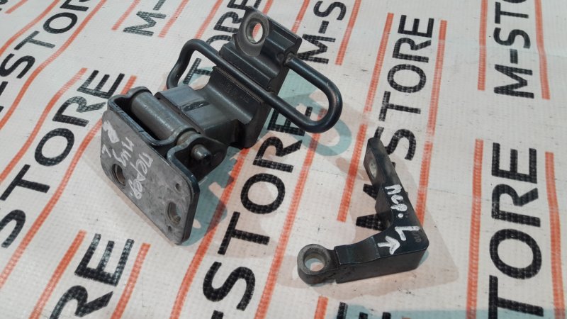 петля двери, 670 рублей, Красноярск