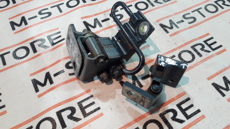 петля двери, 670 рублей, Красноярск