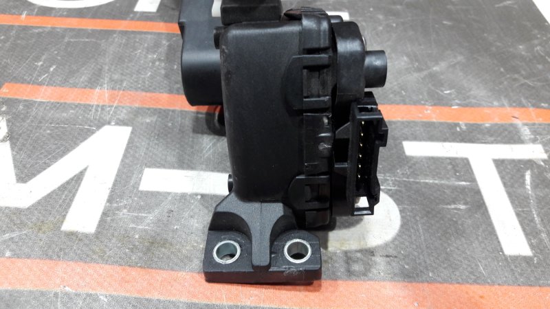 педаль газа, 540 рублей, Красноярск