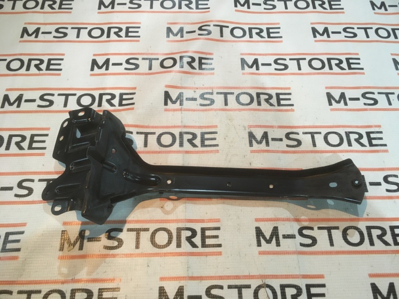 Кронштейн замка капота, 340 рублей, Красноярск