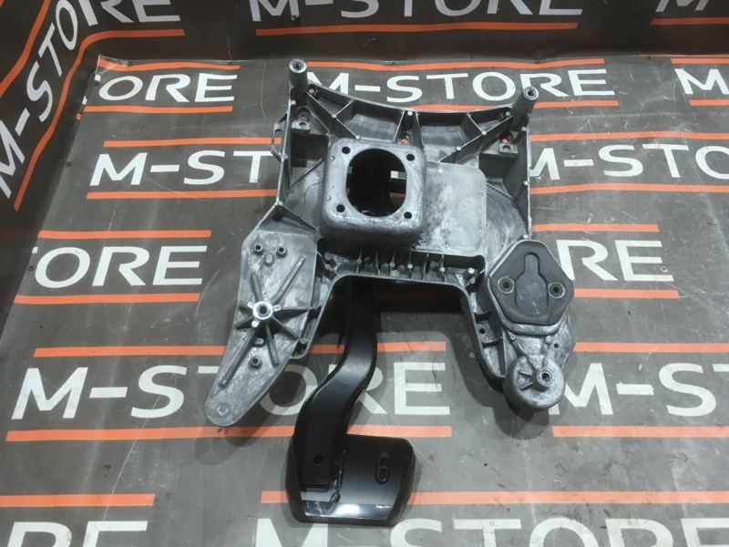 педаль тормоза, 350 рублей, Красноярск