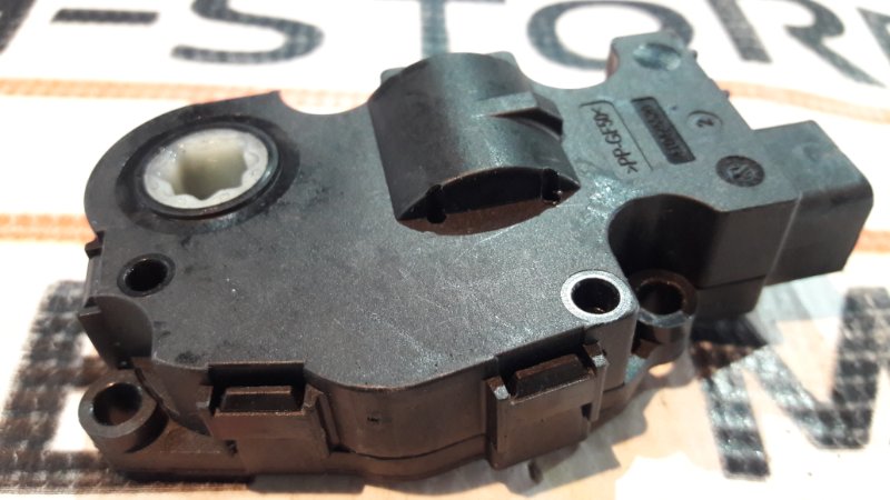 привод заслонки отопителя, 200 рублей, Красноярск