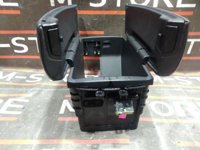 подлокотник, 1400 рублей, Красноярск