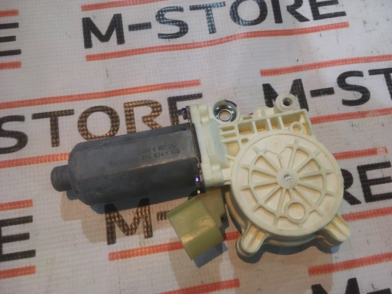 мотор стеклоподъемника, 670 рублей, Красноярск