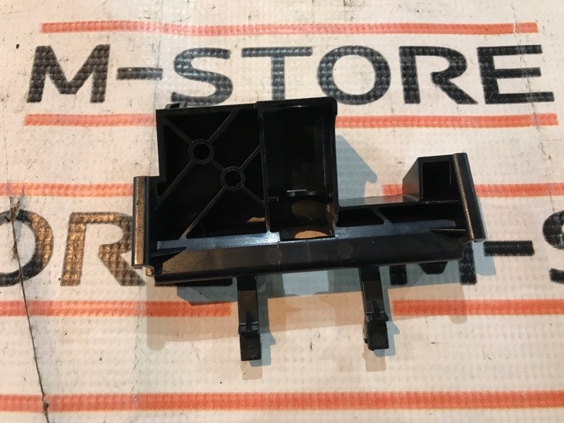 кронштейн, 340 рублей, Красноярск