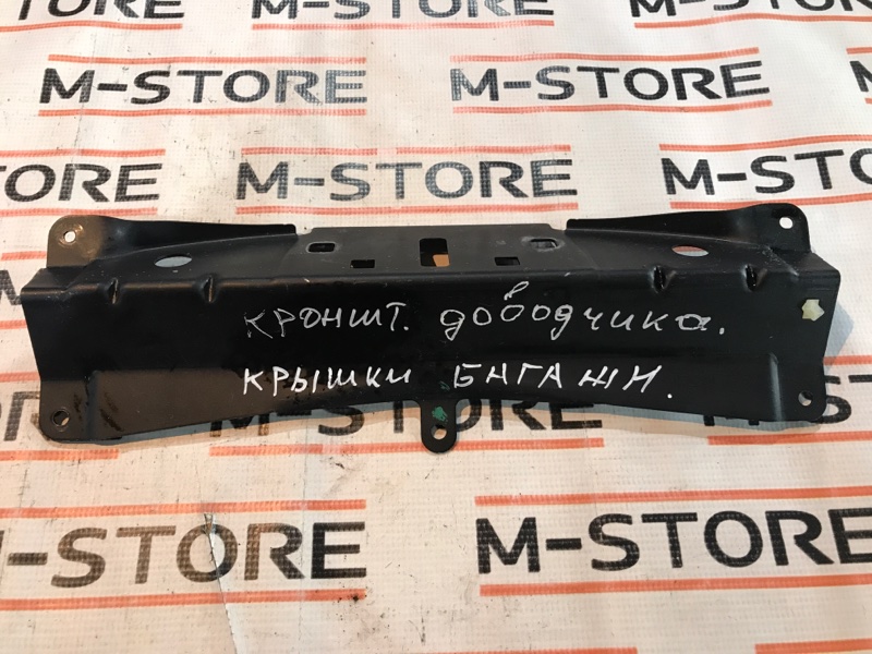 кронштейн замка багажника, 340 рублей, Красноярск