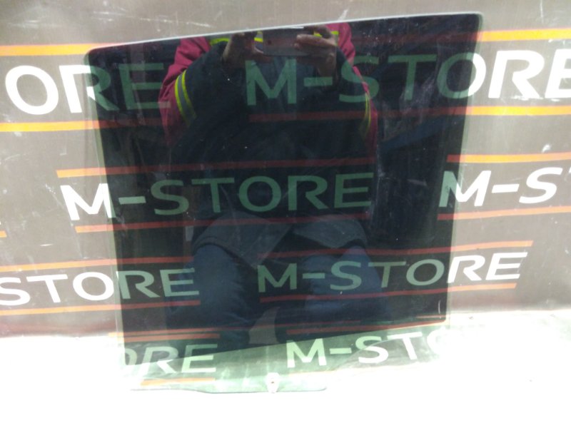 Стекло боковое, 670 рублей, Красноярск