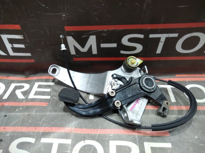 педаль тормоза, 350 рублей, Красноярск