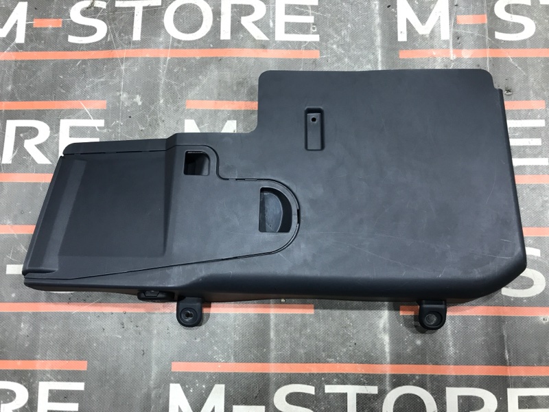 обшивка багажника, 860 рублей, Красноярск