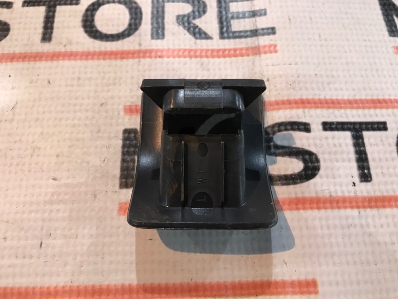 крепеж, 200 рублей, Красноярск