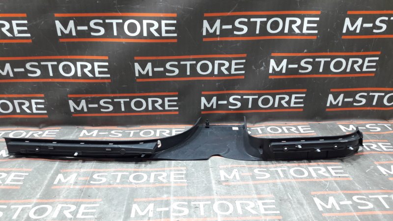 Накладка на порог салона, 350 рублей, Красноярск