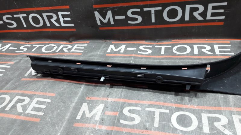 Накладка на порог салона, 350 рублей, Красноярск