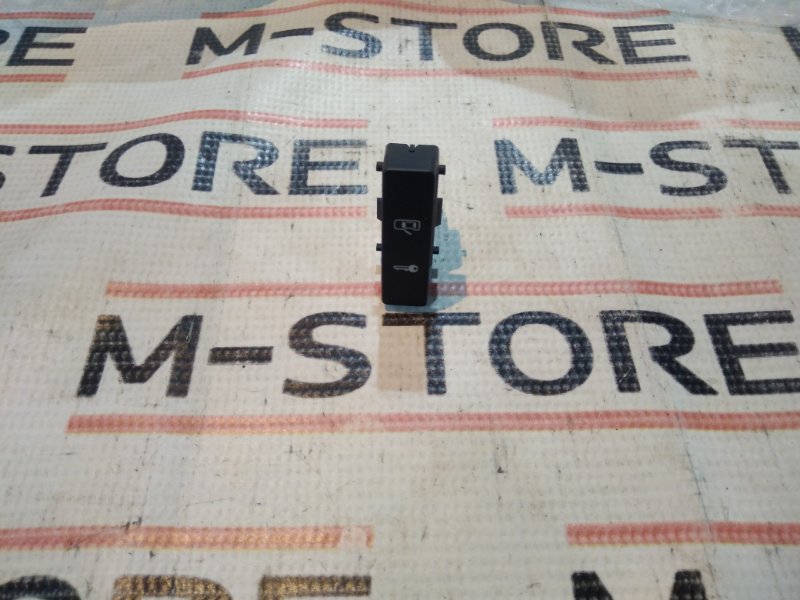 Кнопка центрального замка, 100 рублей, Красноярск