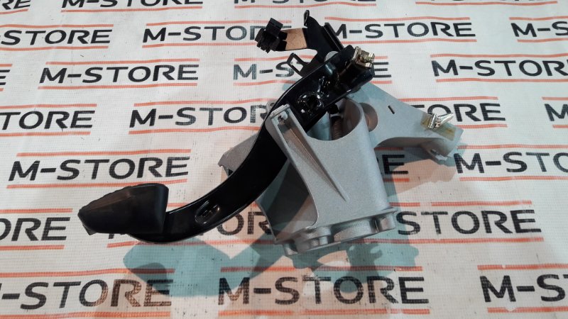 педаль тормоза, 480 рублей, Красноярск