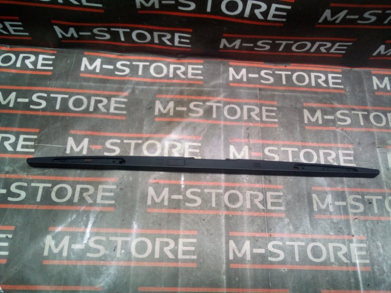 Накладка двери багажника, 480 рублей, Красноярск