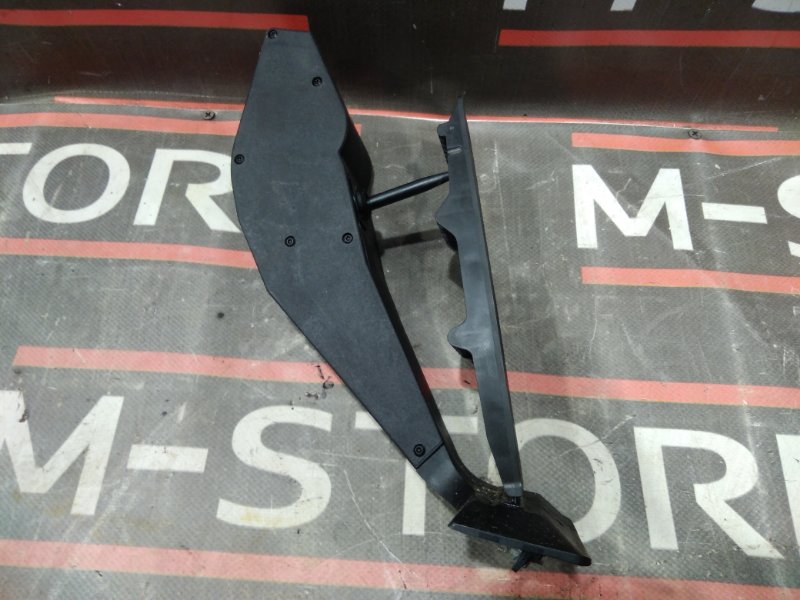 педаль газа, 500 рублей, Красноярск